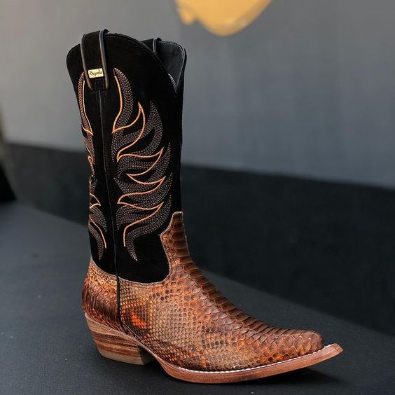 Handcrafted Cowboy Snake Print Leather Western Ankle Men Dress Handmade Boots