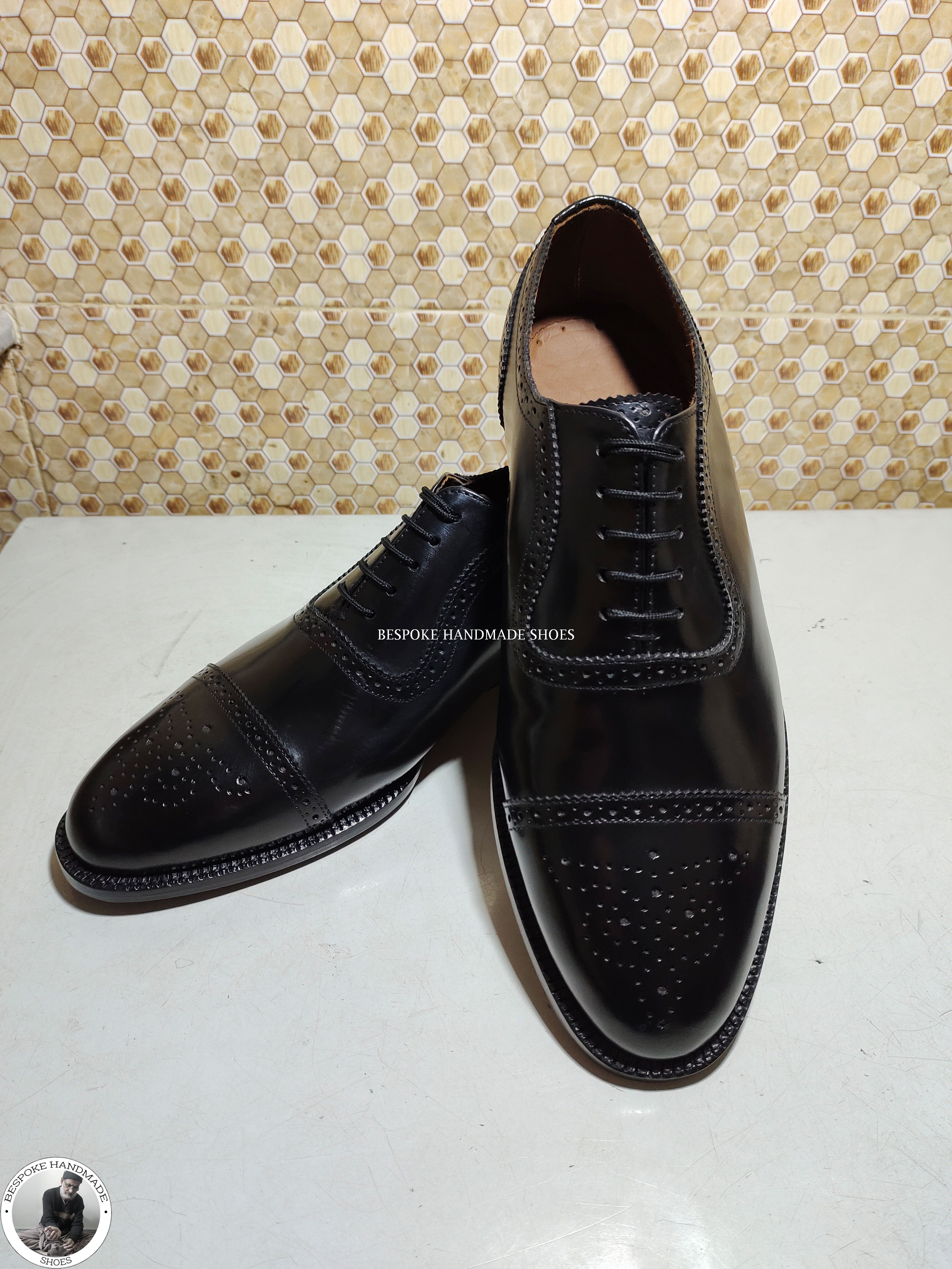 Handcrafted Formal Shoes, Pure Black Leather Oxford Lace Up Toe Cap Casual Shoes