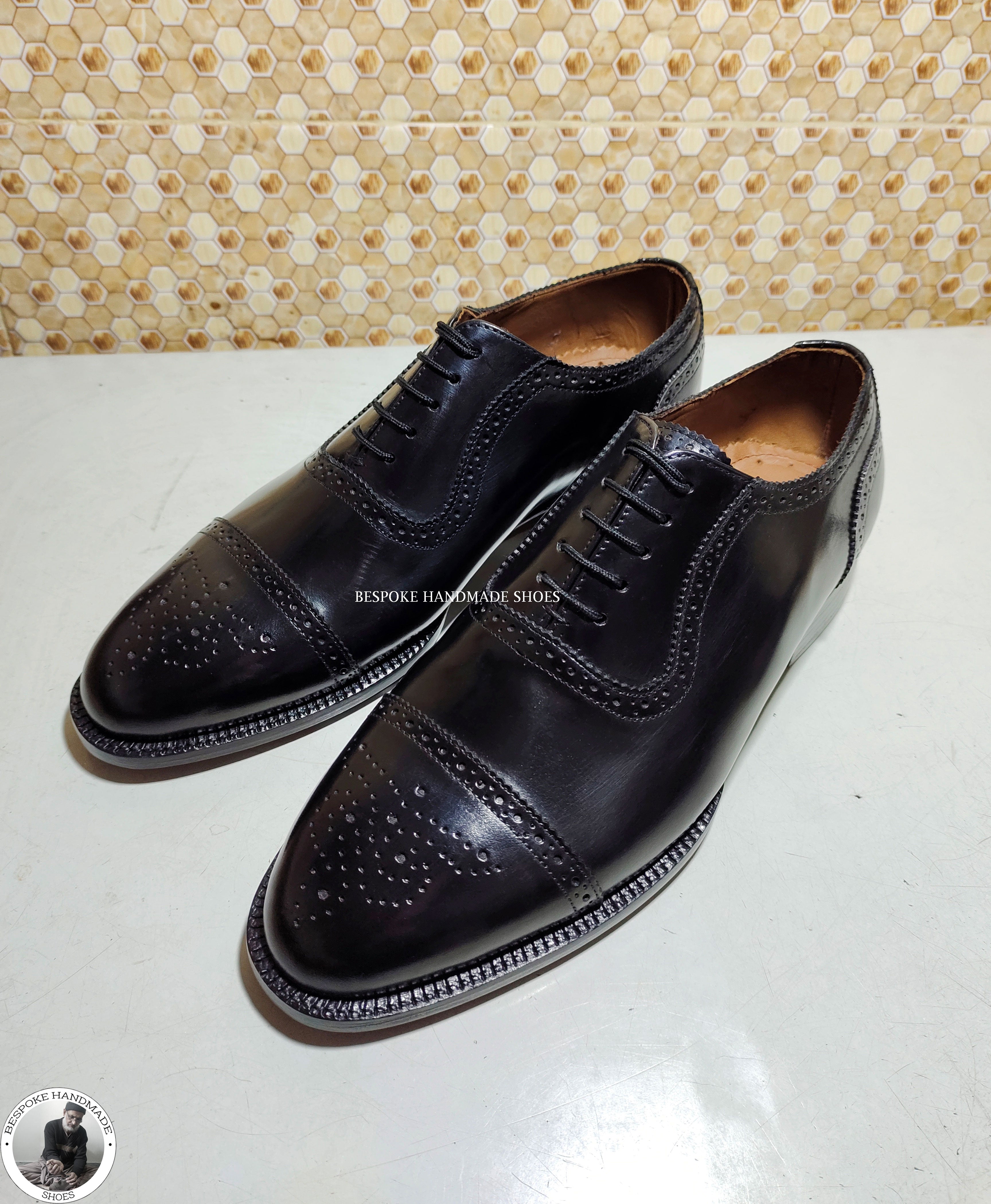 Handcrafted Formal Shoes, Pure Black Leather Oxford Lace Up Toe Cap Casual Shoes