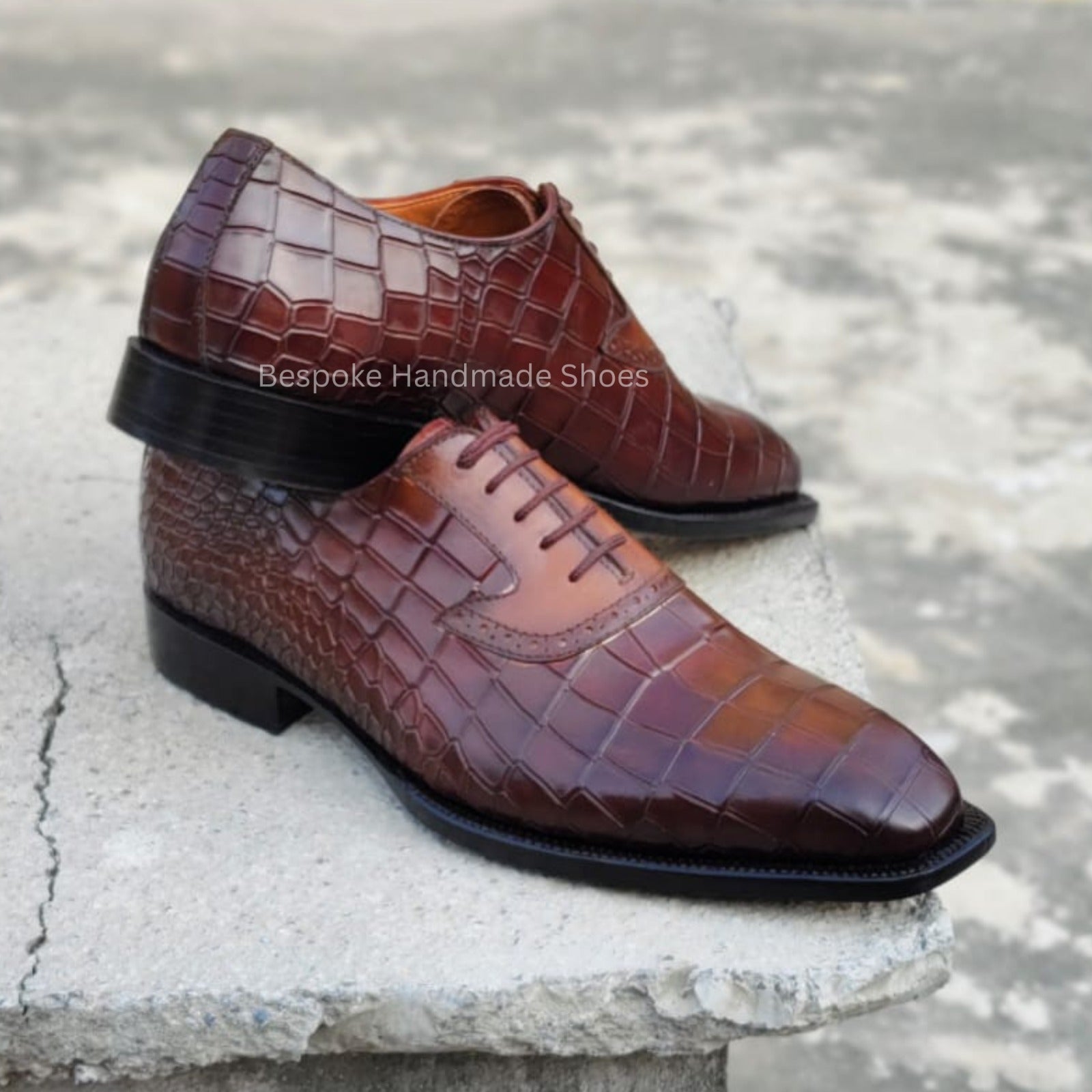 New Handmade Men's Brown Alligator Leather Texture Lace Up Whole-Cut Dress Casual Wear Shoes Men